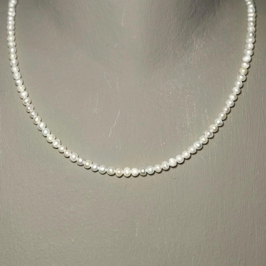 Zoetwater Parel Ketting Marije